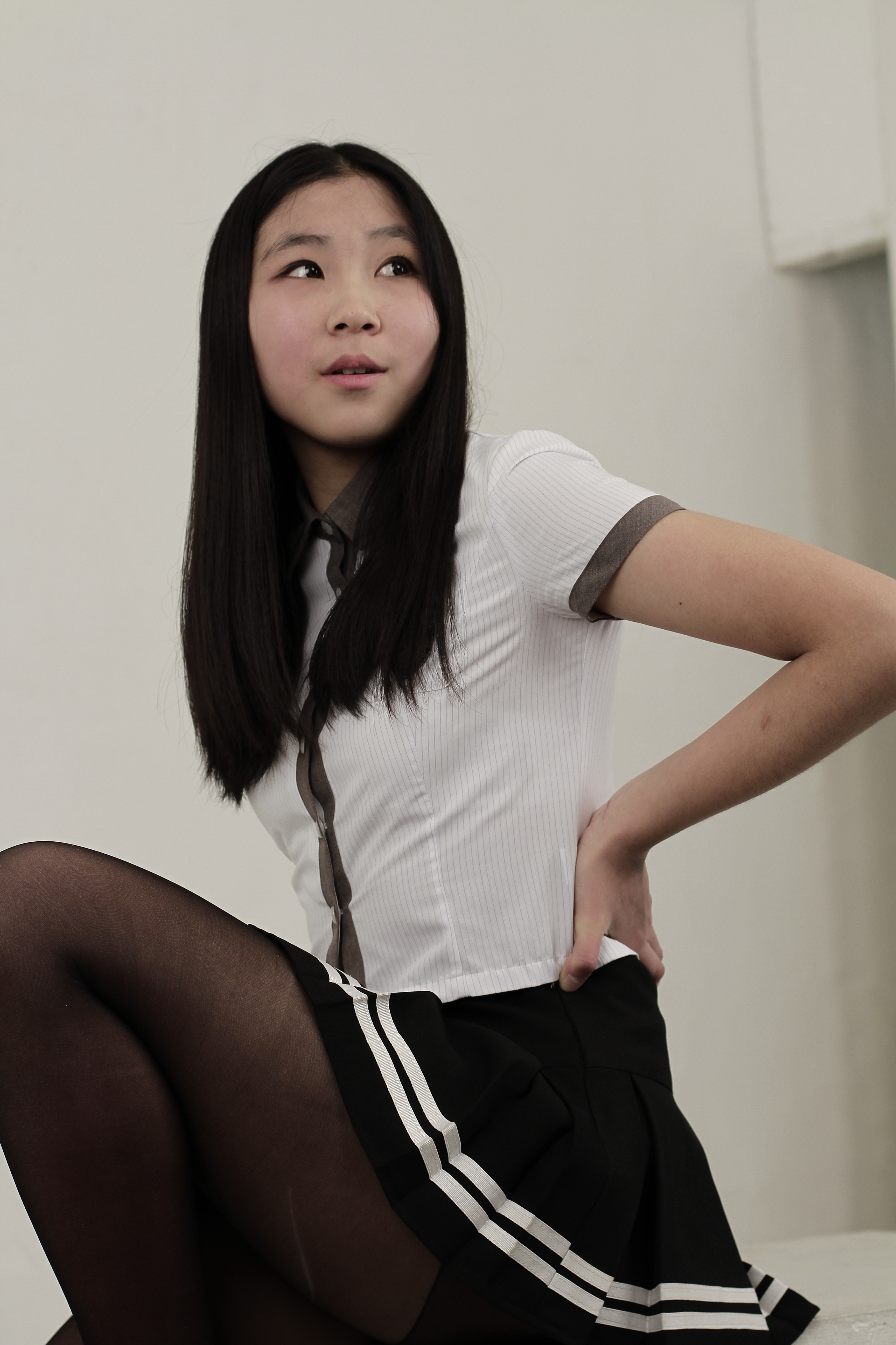 미분류 / 다래 2.27G 1078p
